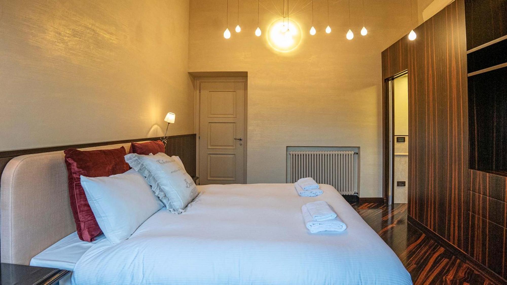 Piazza Venezia Charming Apartments With View Roma Ngoại thất bức ảnh