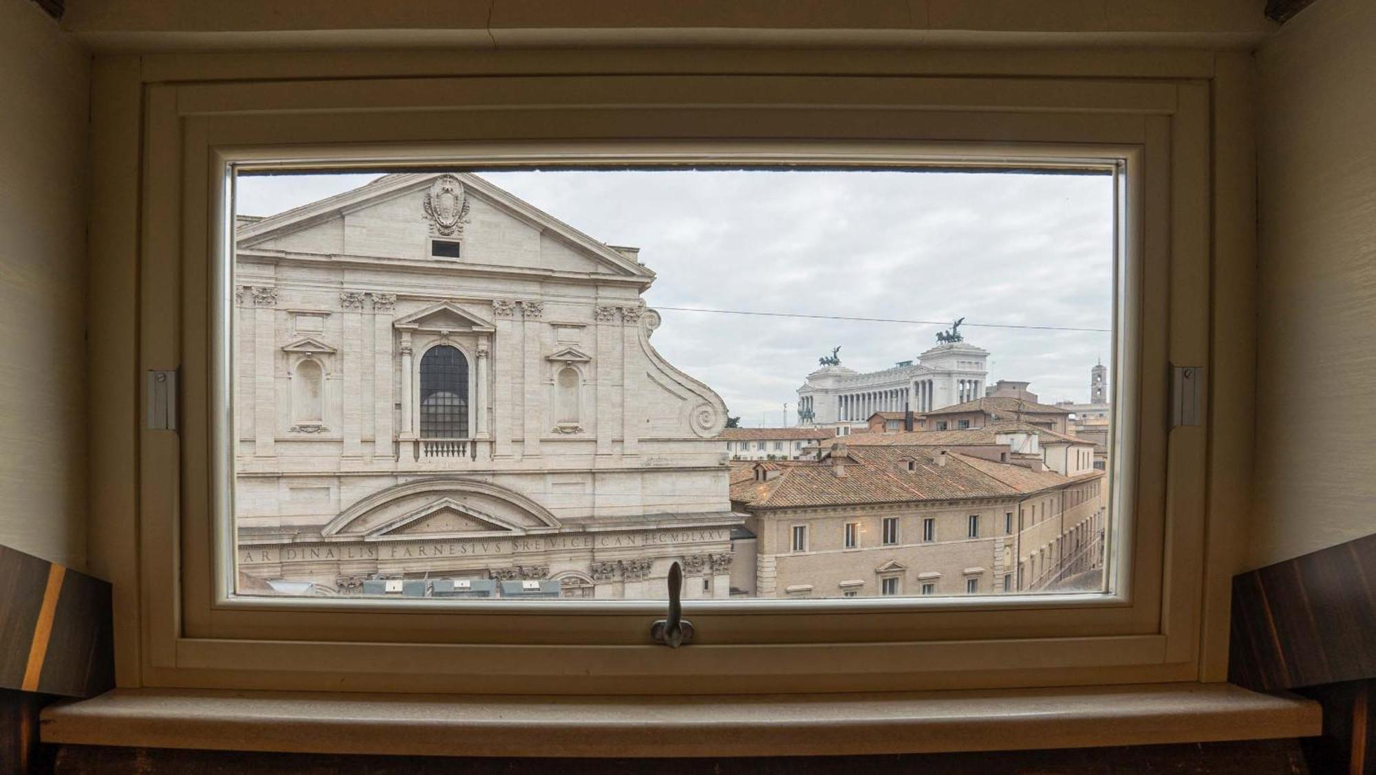 Piazza Venezia Charming Apartments With View Roma Ngoại thất bức ảnh