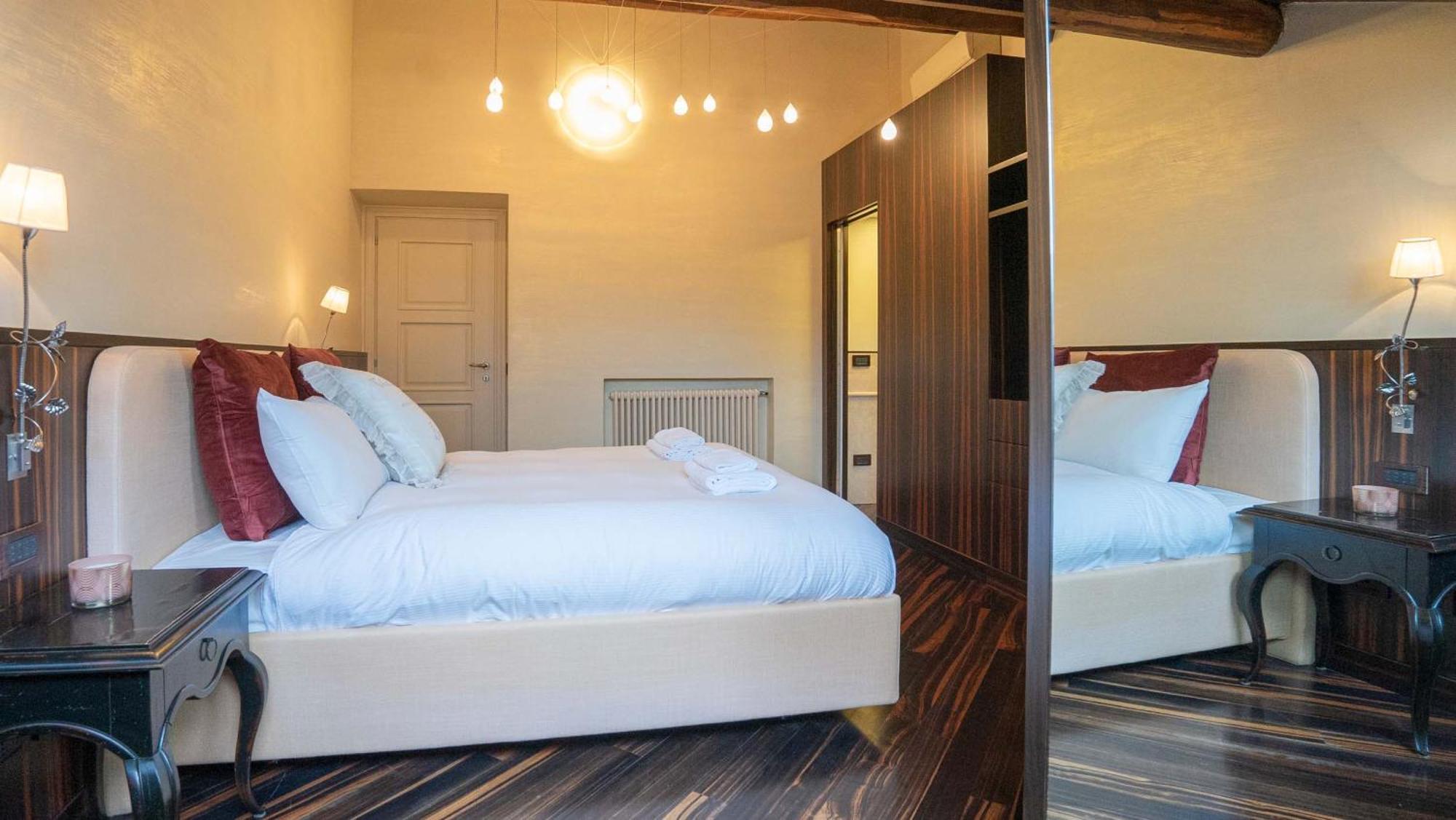 Piazza Venezia Charming Apartments With View Roma Ngoại thất bức ảnh