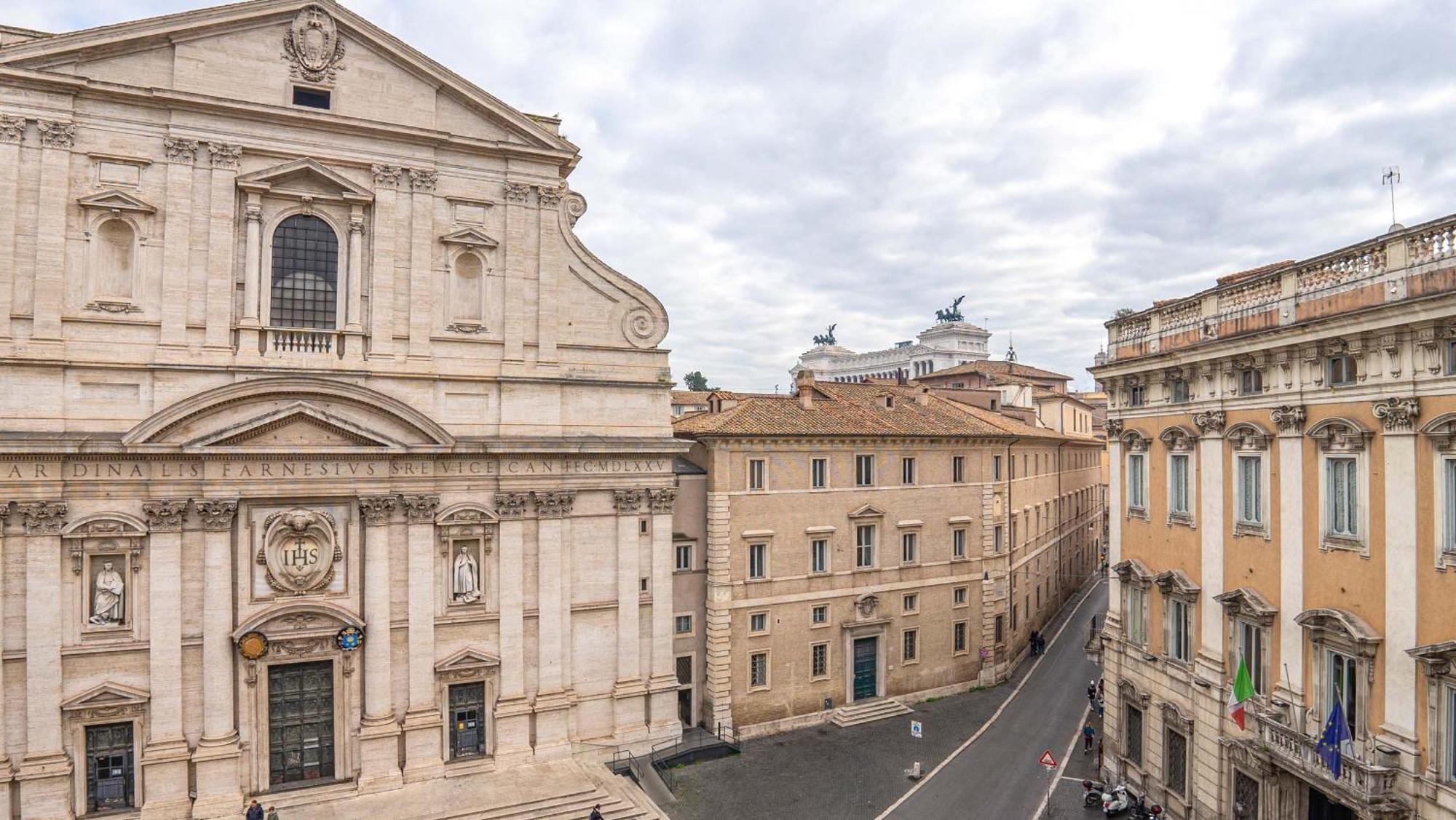 Piazza Venezia Charming Apartments With View Roma Ngoại thất bức ảnh